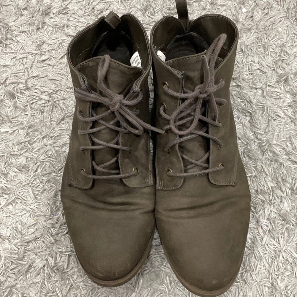 American Eagle Womens Combat Boots (9)
